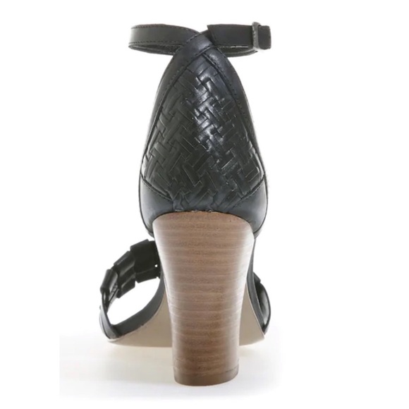 Black Ankle-Strap Block Heel Sandals - Women size 8 - Picture 8 of 10